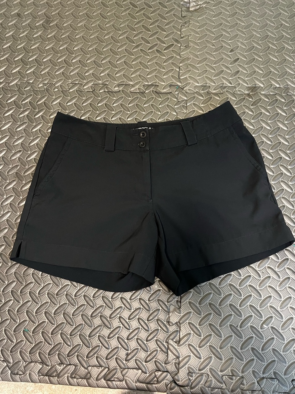 Nike Golf Tour Performance Dri-FIT Women’s Shorts | Golf Athletic Activewear